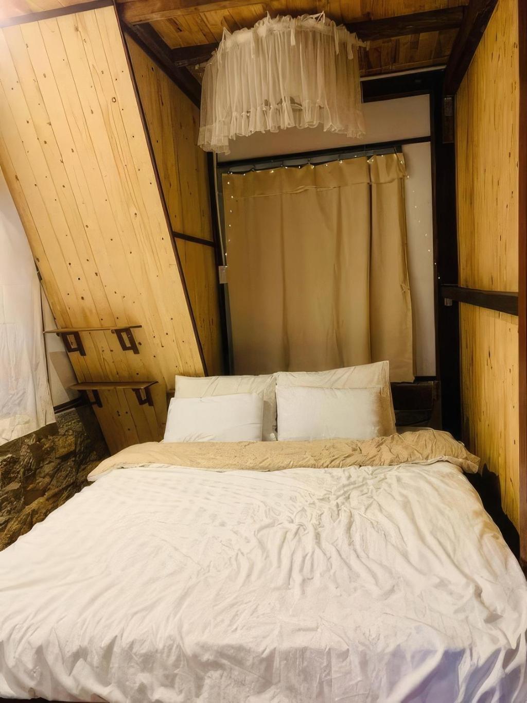 Romantic House On A Pine Hill Chalet *