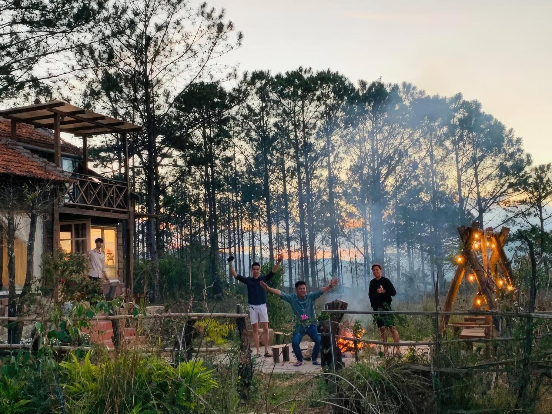 Romantic House On A Pine Hill * Da Lat