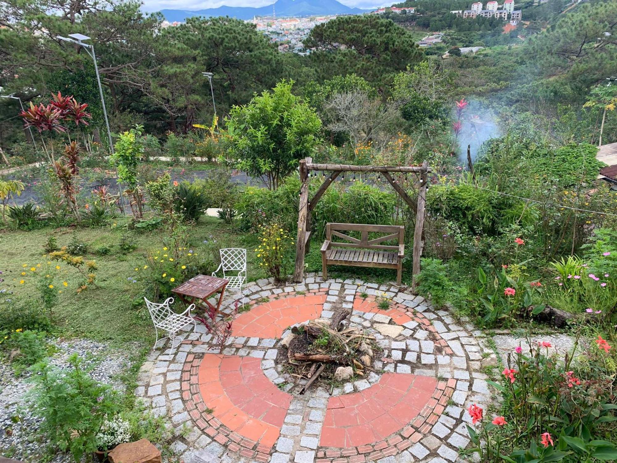 Romantic House On A Pine Hill * Da Lat